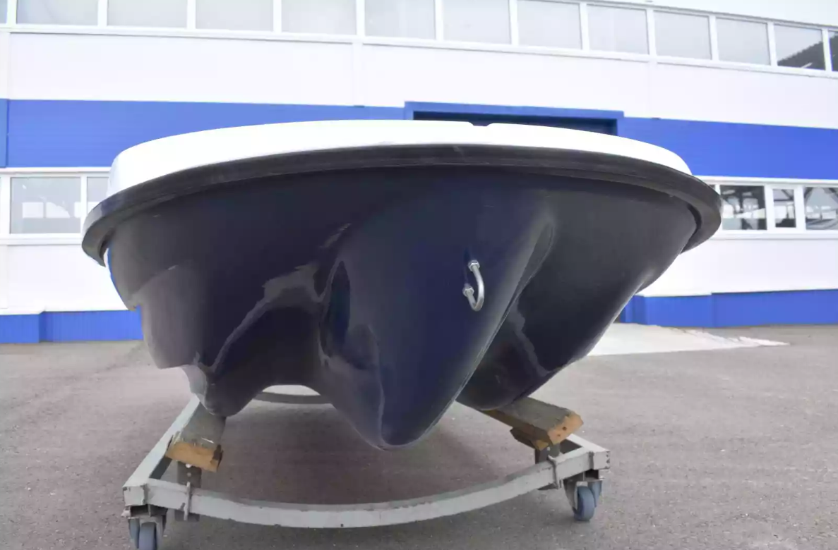 Стеклопластиковая лодка Пингвин New (тримаран) в Нефтекамске