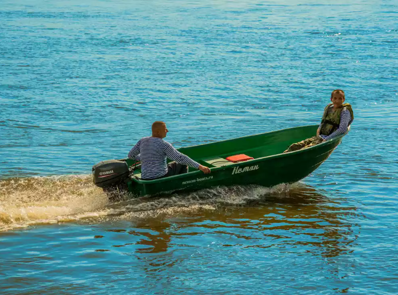 Стеклопластиковая лодка Neman-340 (тримаран) в Нефтекамске