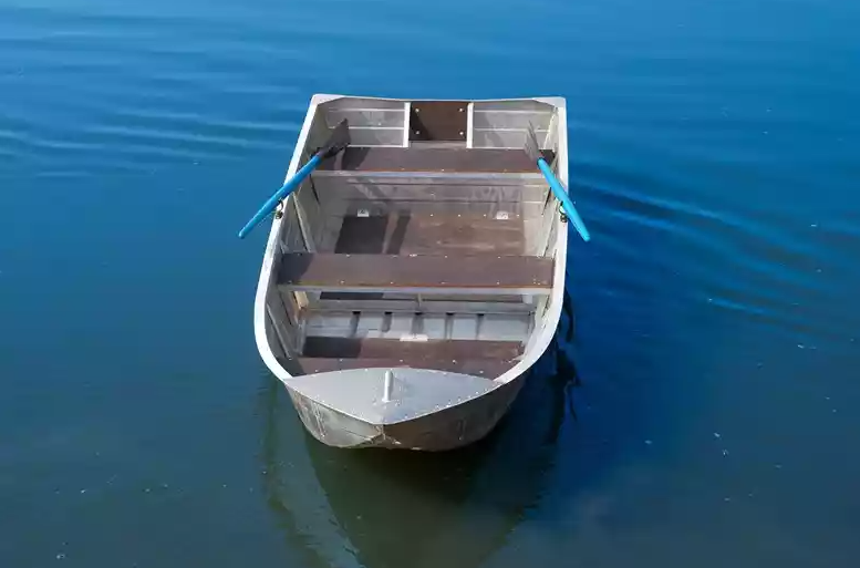 Алюминиевая лодка Вятка-Профи 32 в Нефтекамске