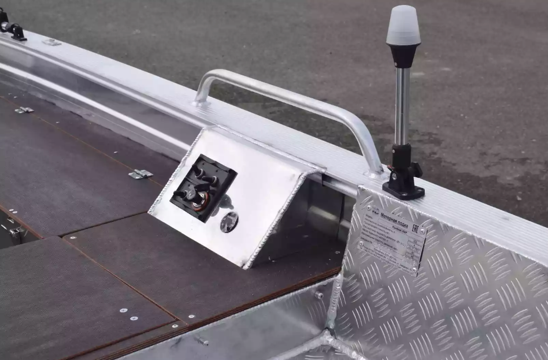 Алюминиевая лодка Wyatboat-390РМ в Нефтекамске