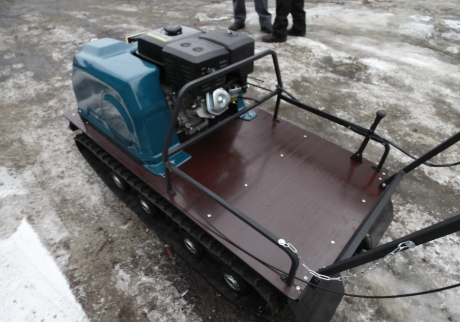 Мотобуксировщик AhtaR LR13 с реверс-вариатором Буран (задний ход) в Нефтекамске