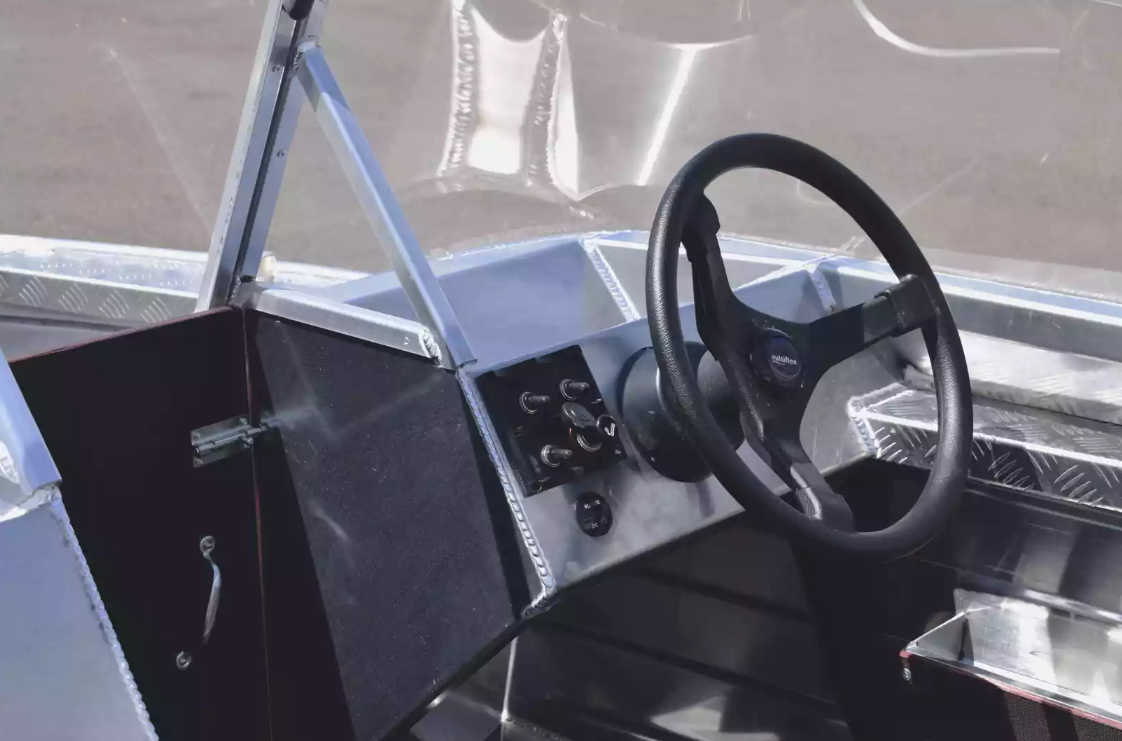 Алюминиевая лодка Wyatboat-390 DCM в Нефтекамске