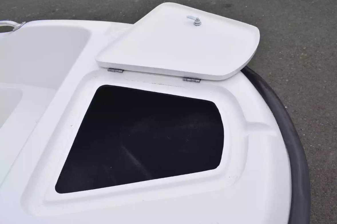 Стеклопластиковая лодка Пингвин New (тримаран) в Нефтекамске