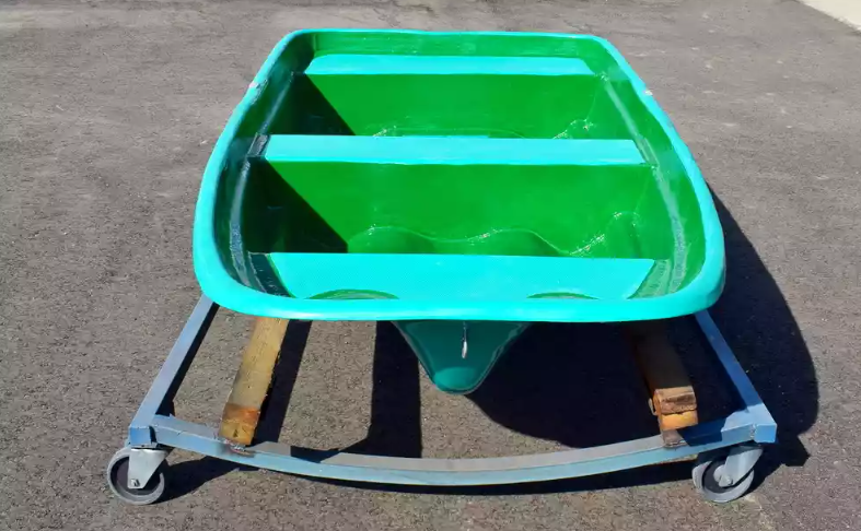 Стеклопластиковая лодка Старт (тримаран) в Нефтекамске