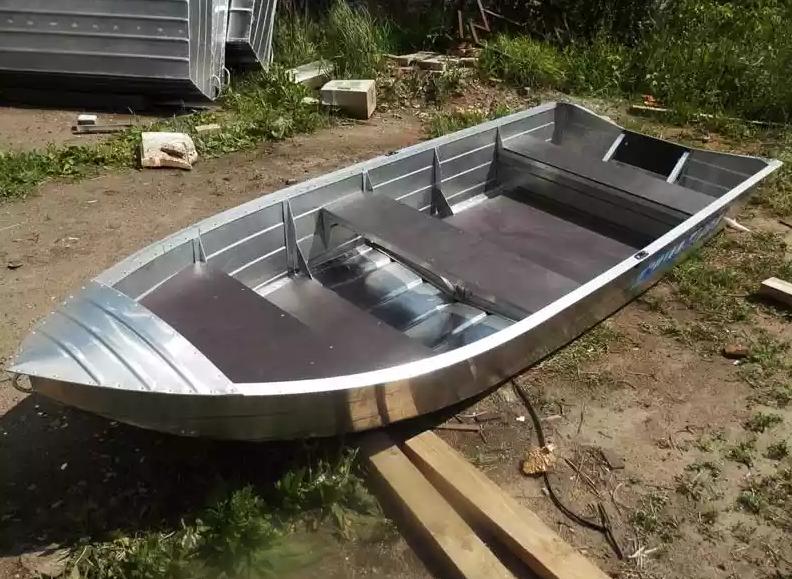 Алюминиевая лодка Вятка-Профи 37 в Нефтекамске