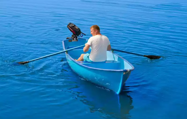 Стеклопластиковая лодка Омуль в Нефтекамске