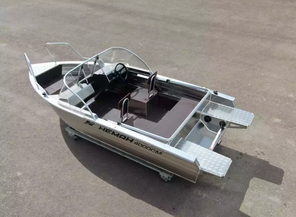 Алюминиевая лодка  Неман-400 DCM NEW в Нефтекамске