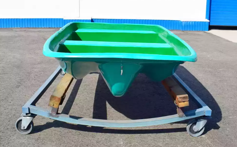 Стеклопластиковая лодка Старт (тримаран) в Нефтекамске