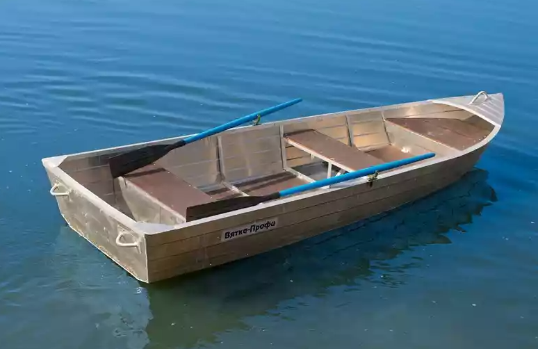 Алюминиевая лодка Вятка-Профи 32 в Нефтекамске