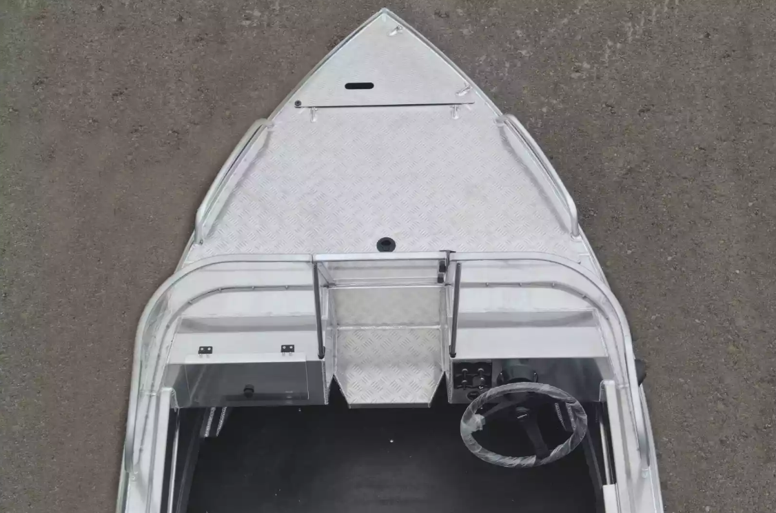 Алюминиевая лодка  Neman-400 PRO в Нефтекамске