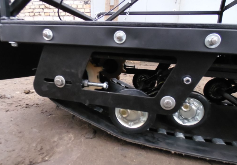 Мотобуксировщик AhtaR Зима 9 л/с с вариатором в Нефтекамске