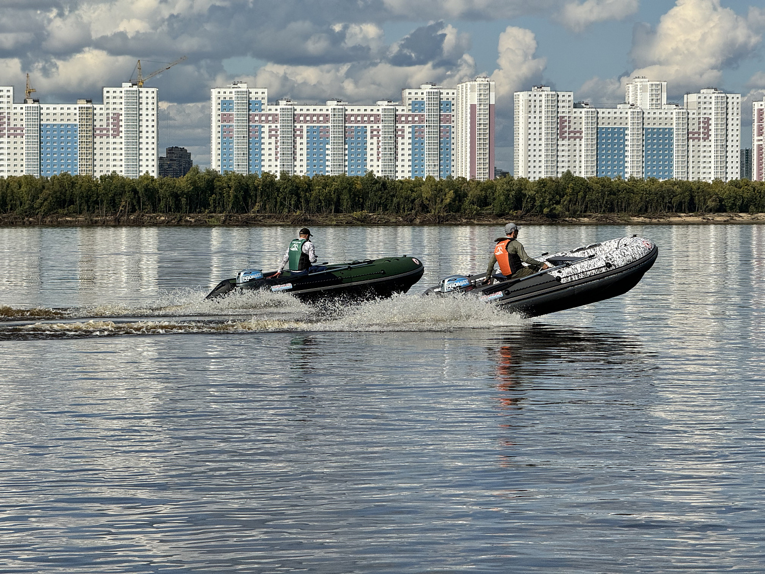 Лодка MISHIMO BIG FLOOR 440 в Нефтекамске