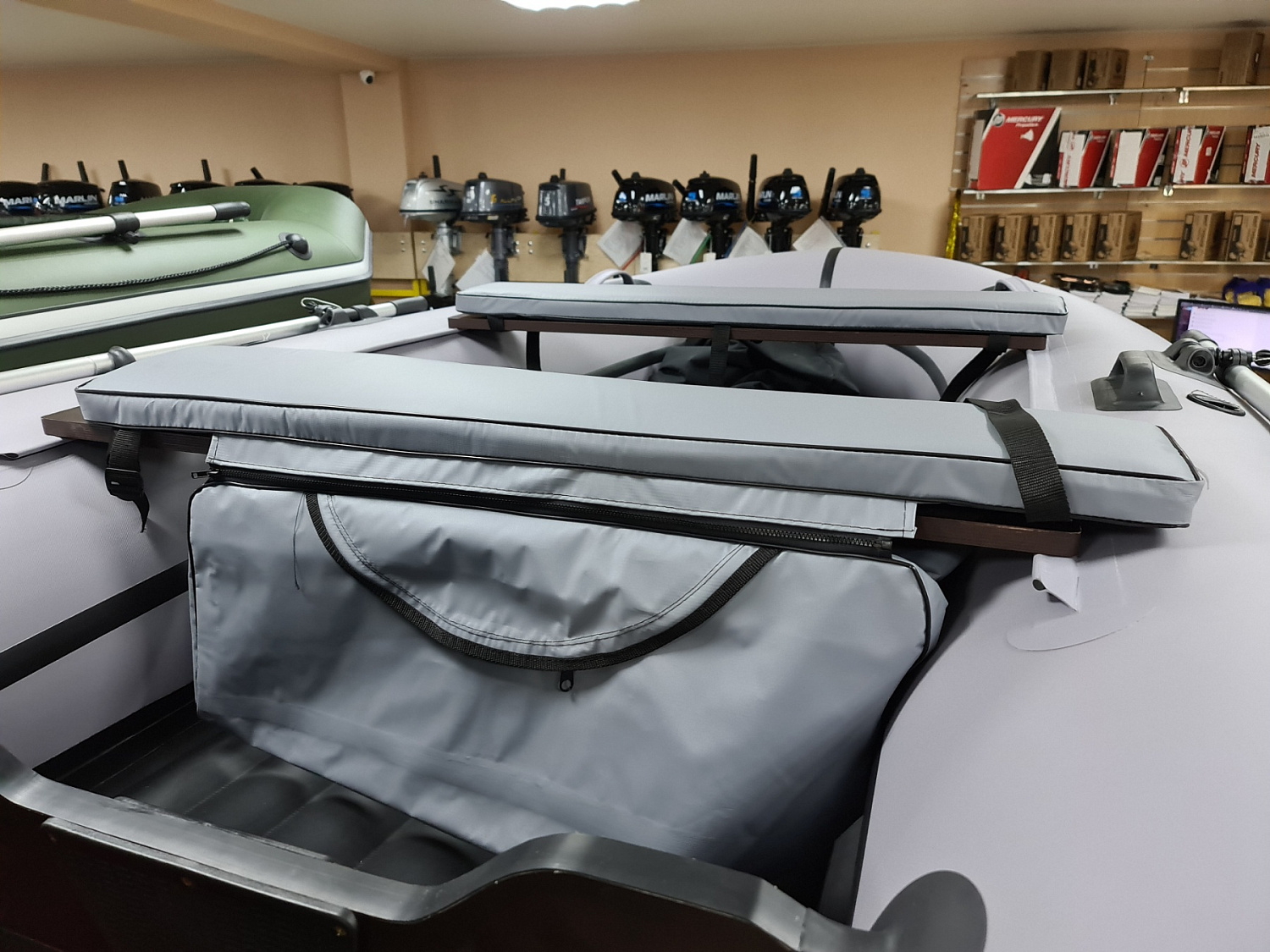 КОМПЛЕКТ МЯГКИХ НАКЛАДОК С СУМКОЙ ДЛЯ ЛОДОК 90Х20 СЕРЫЙ в Нефтекамске