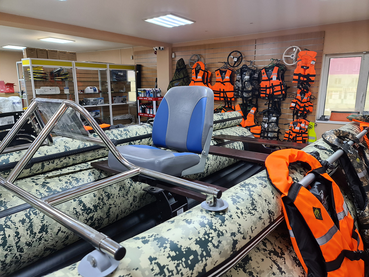 КРЕСЛО МЯГКОЕ РАСКЛАДНОЕ С ПОВОРОТНЫМ МЕХАНИЗМОМ ДЛЯ ЛОДОК в Нефтекамске