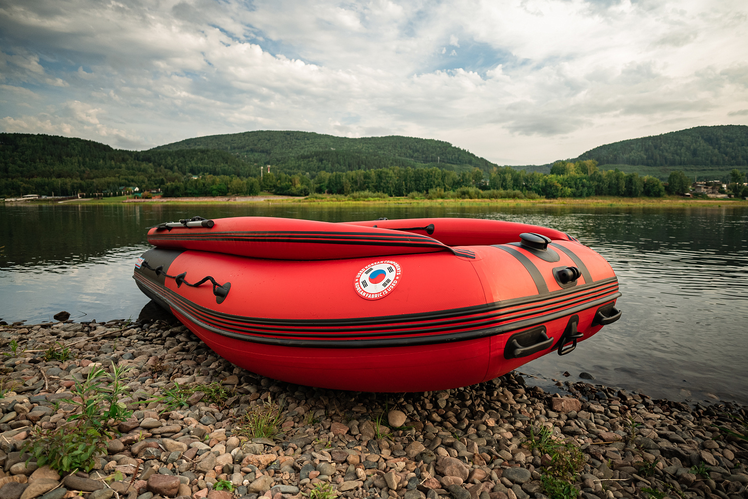 Лодка MISHIMO RIVER FJET PRO 430  под водомет в Нефтекамске