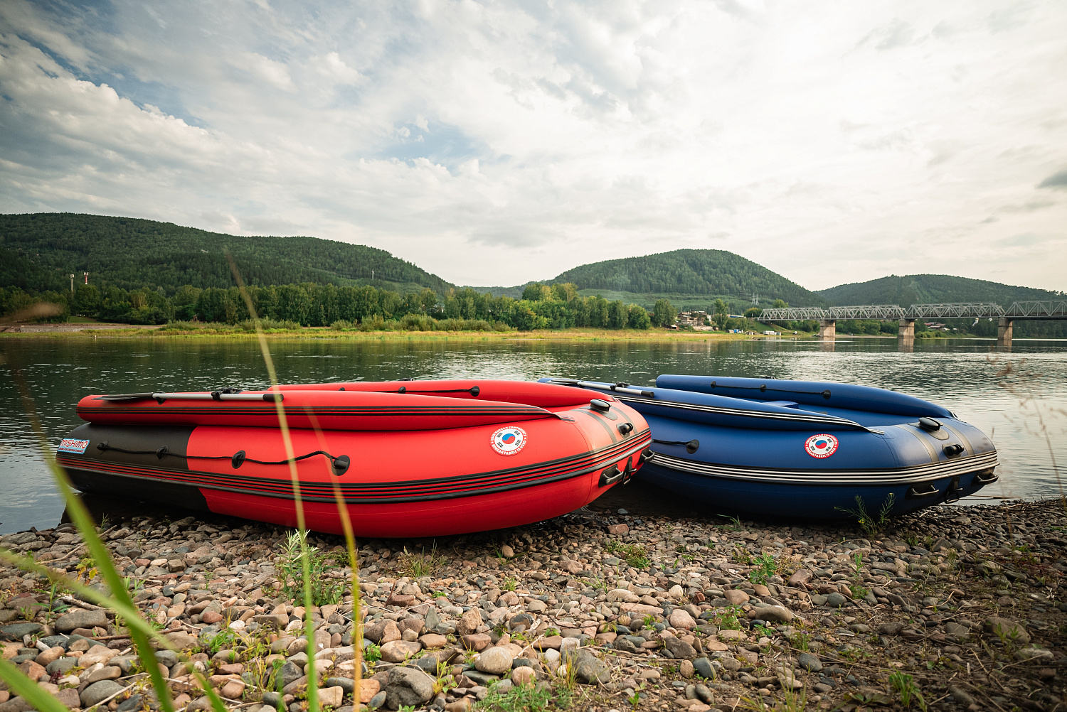 Лодка MISHIMO RIVER FJET PRO 430  под водомет в Нефтекамске