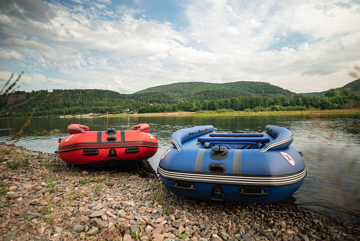 Лодка MISHIMO RIVER FJET PRO 430  под водомет в Нефтекамске