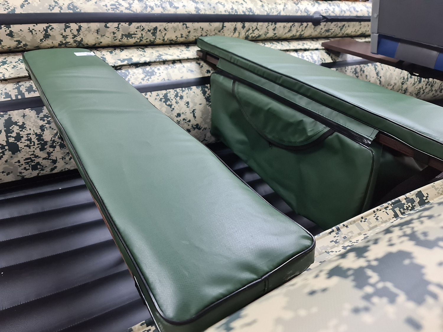 КОМПЛЕКТ МЯГКИХ НАКЛАДОК С СУМКОЙ ДЛЯ ЛОДОК 110Х20 ЗЕЛЕНЫЙ в Нефтекамске